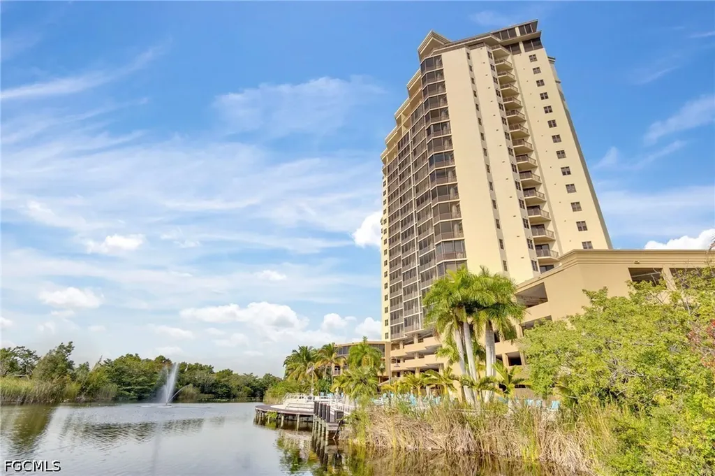 14300 Riva Del Lago Drive Fort Myers FL 33907