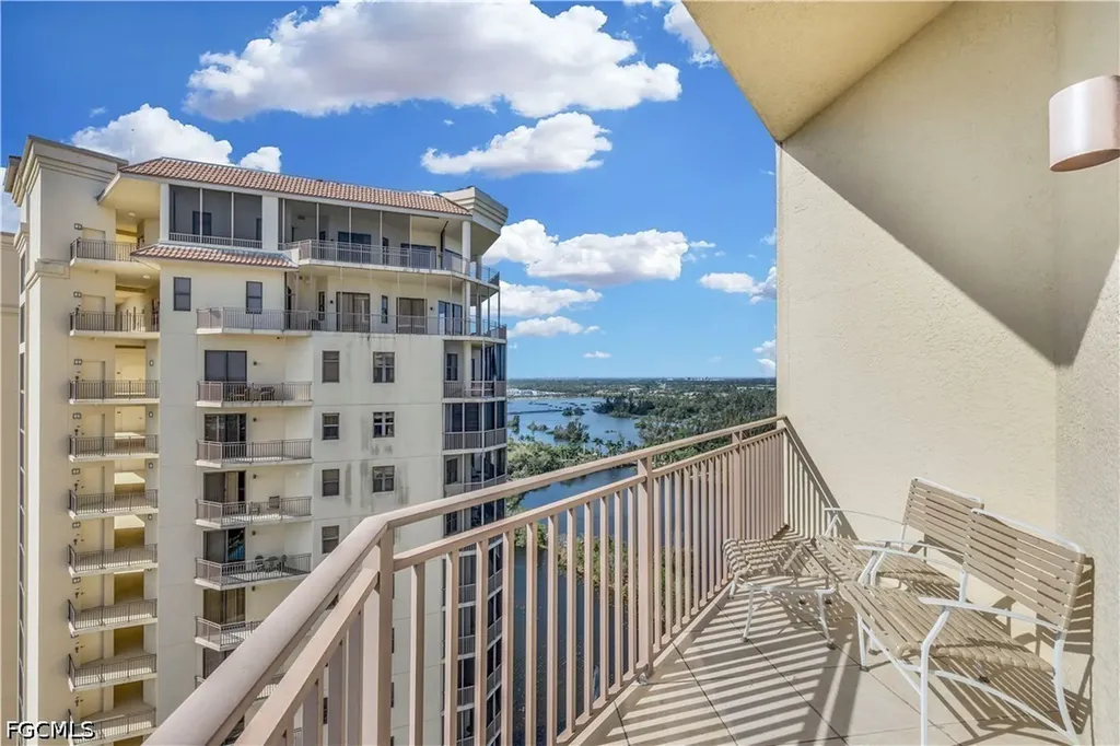 14300 Riva Del Lago Drive Fort Myers FL 33907