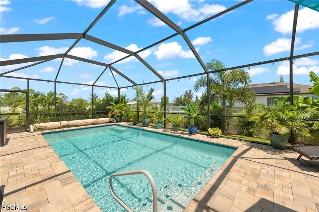 2805 NW 4th Terrace Cape Coral FL 33993