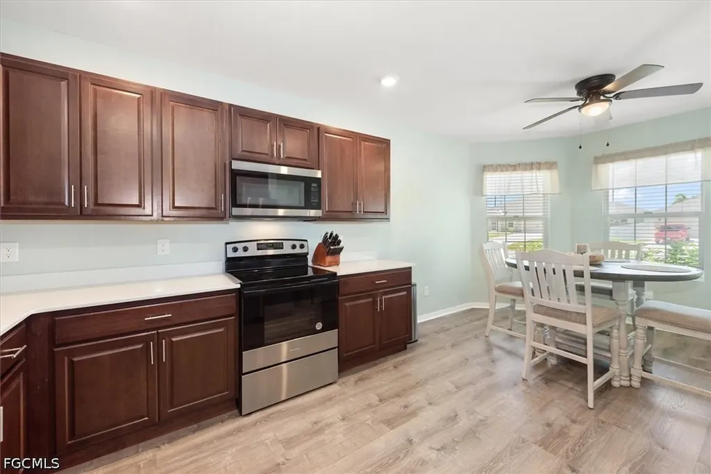 2805 NW 4th Terrace Cape Coral FL 33993