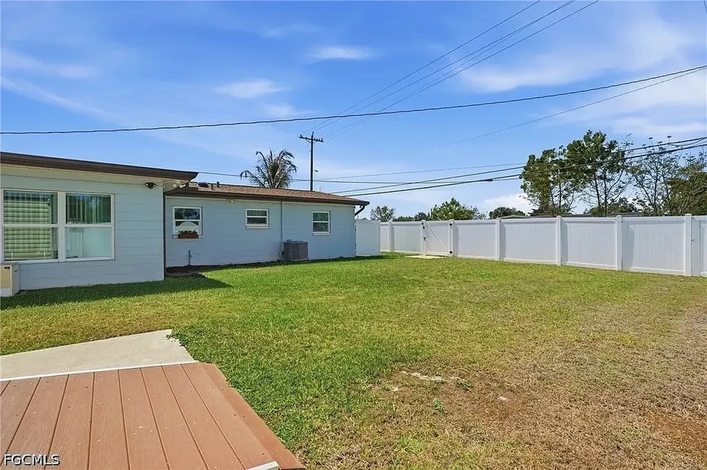 401 E Jasmine Road Lehigh Acres FL 33936