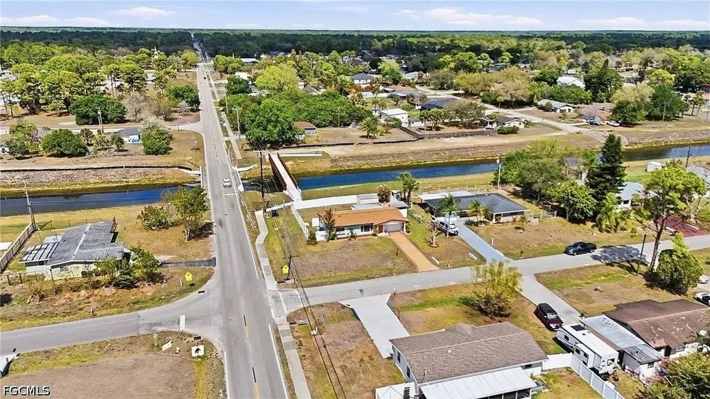 401 E Jasmine Road Lehigh Acres FL 33936
