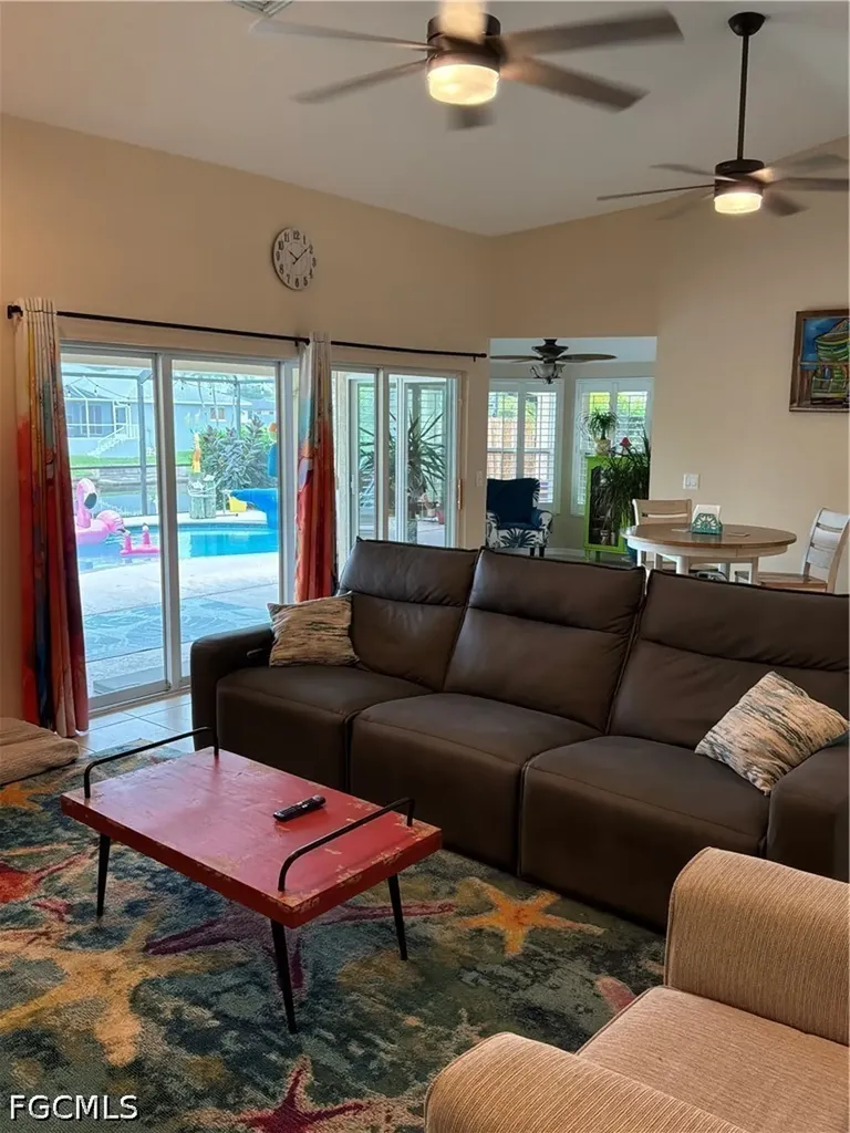 3404 SW 1st Place Cape Coral FL 33914