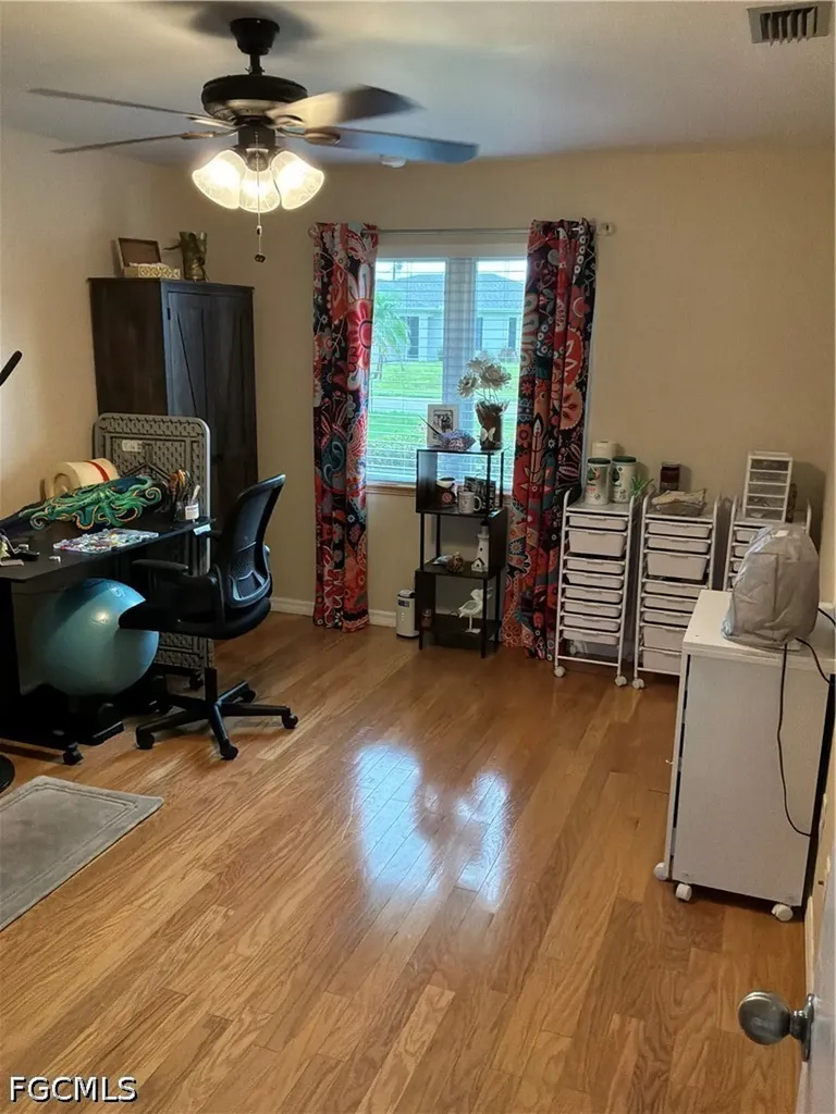 3404 SW 1st Place Cape Coral FL 33914