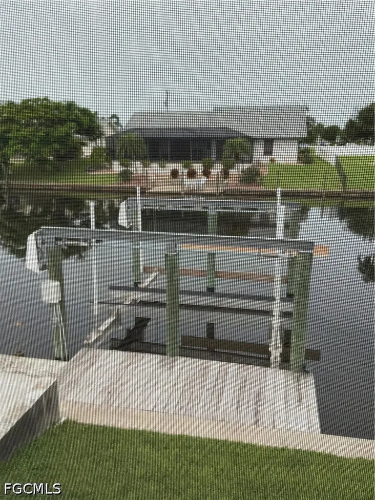 3404 SW 1st Place Cape Coral FL 33914