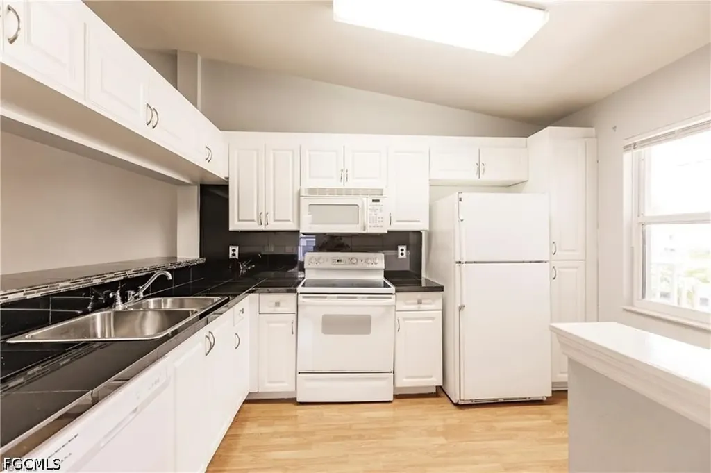 14503 Lakewood Trace Court Fort Myers FL 33919