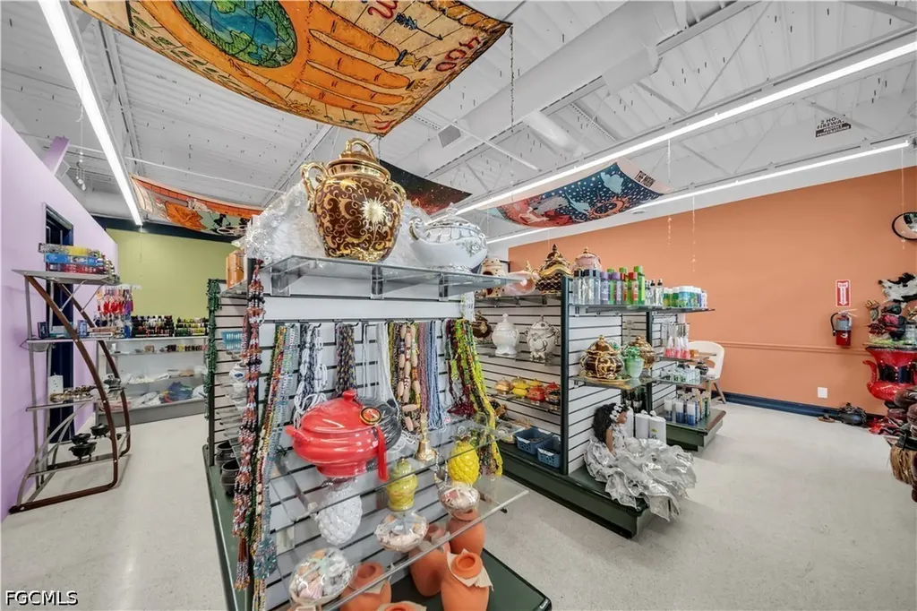 710 Pondella Road North Fort Myers FL 33903