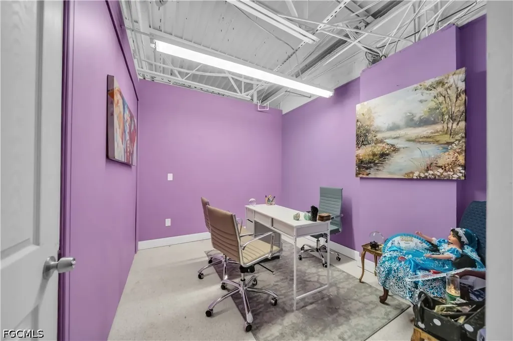 710 Pondella Road North Fort Myers FL 33903