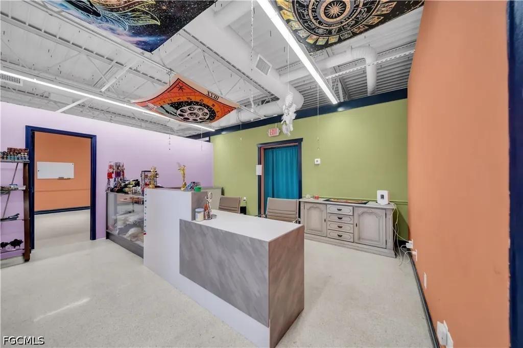 710 Pondella Road North Fort Myers FL 33903