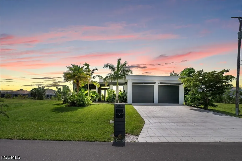 3801 SW 17th Place Cape Coral FL 33914