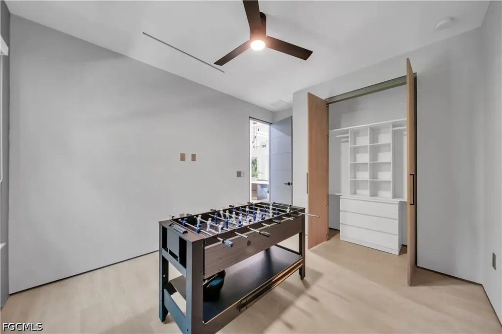 3801 SW 17th Place Cape Coral FL 33914