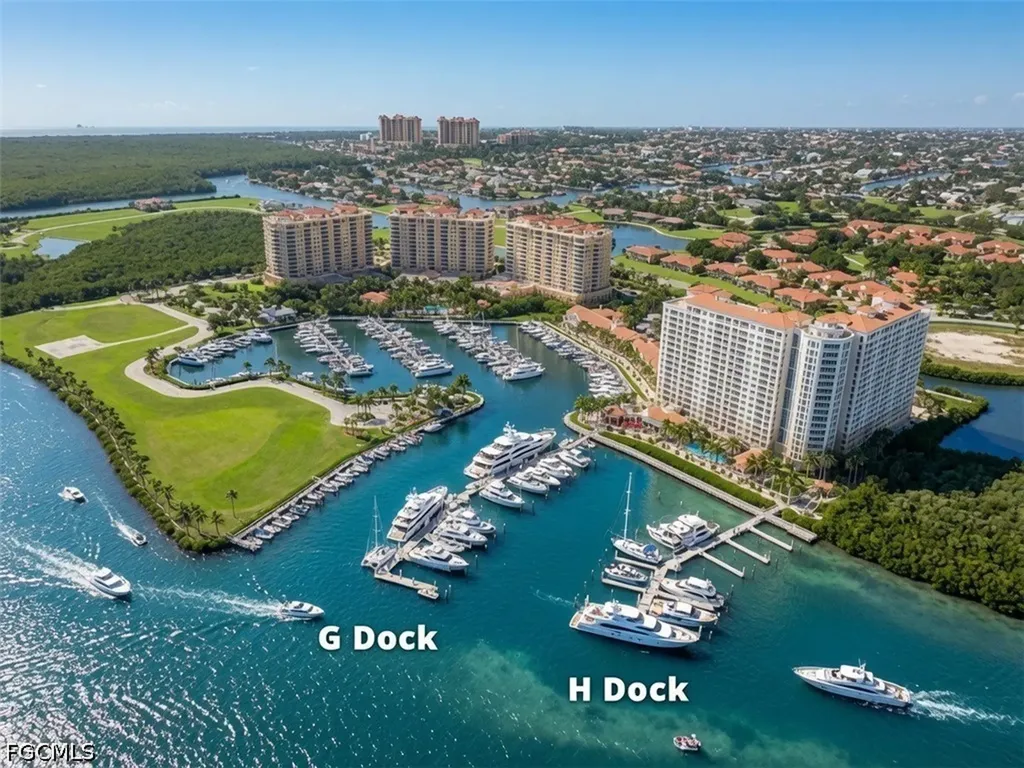 6081 Silver King Boulevard Cape Coral FL 33914