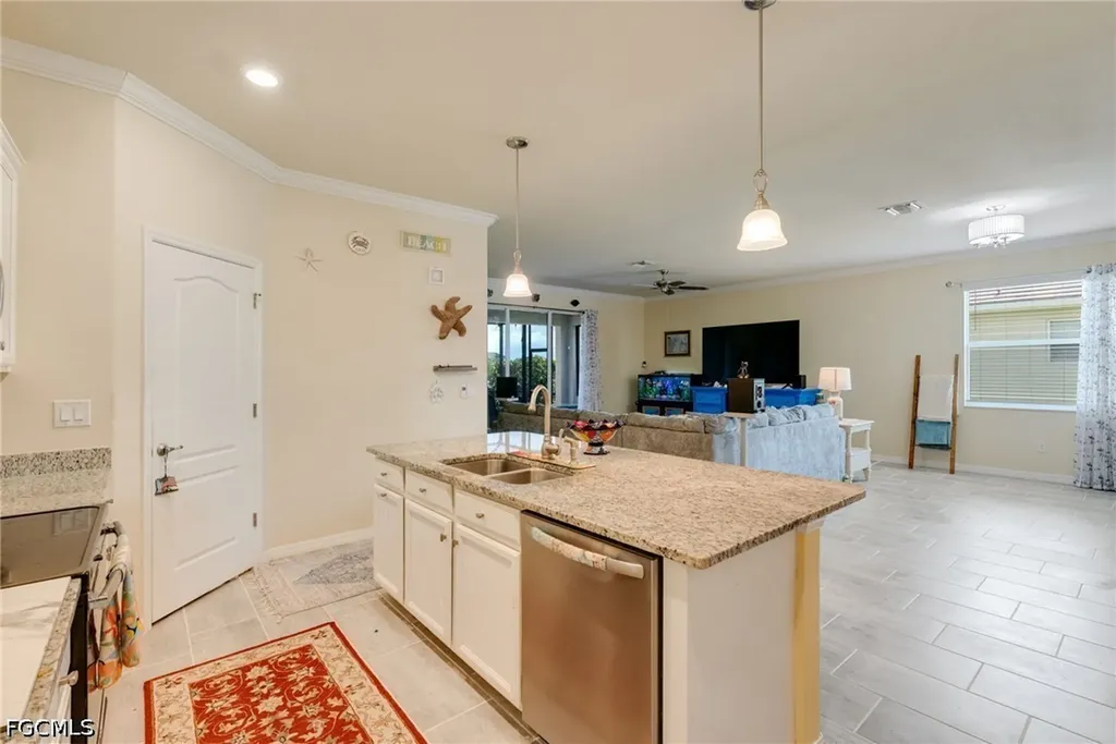 16138 Palmetto Prairie Drive Alva FL 33920