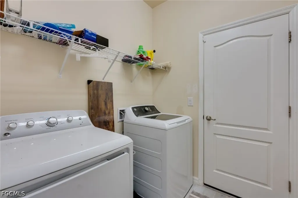 16138 Palmetto Prairie Drive Alva FL 33920
