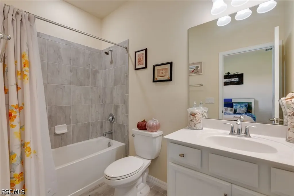 16138 Palmetto Prairie Drive Alva FL 33920