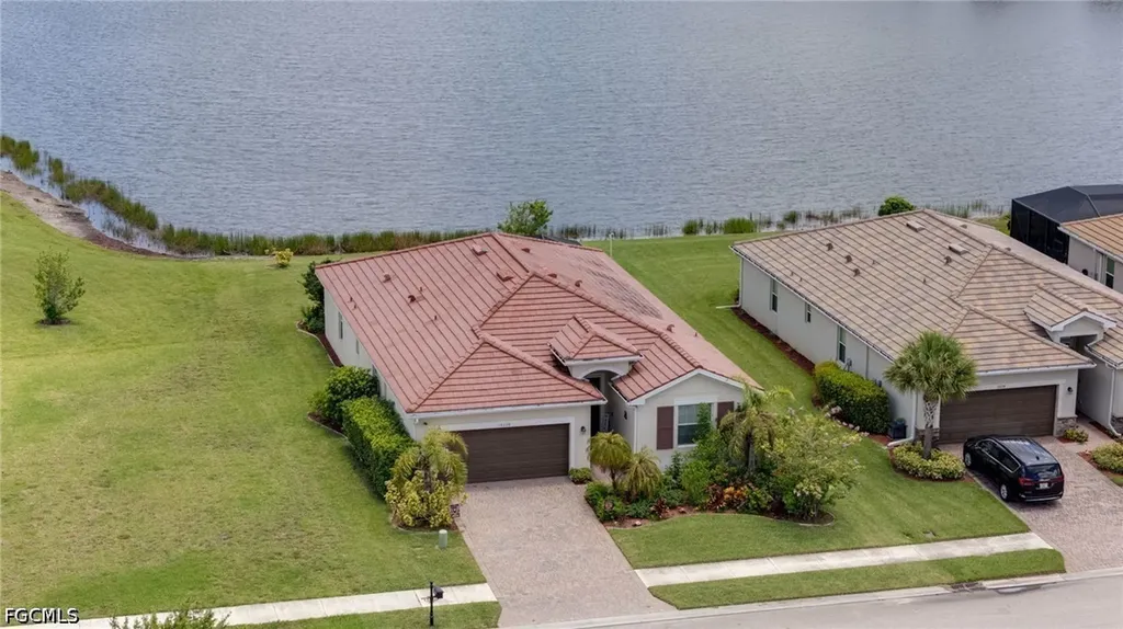 16138 Palmetto Prairie Drive Alva FL 33920