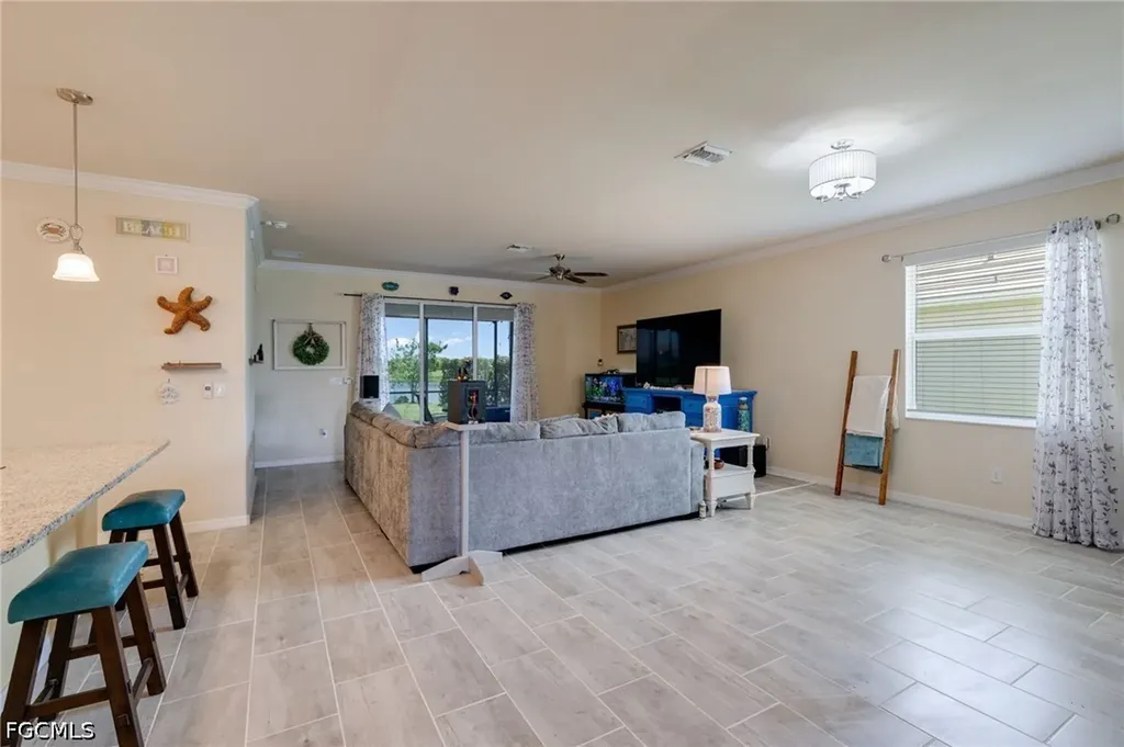 16138 Palmetto Prairie Drive Alva FL 33920