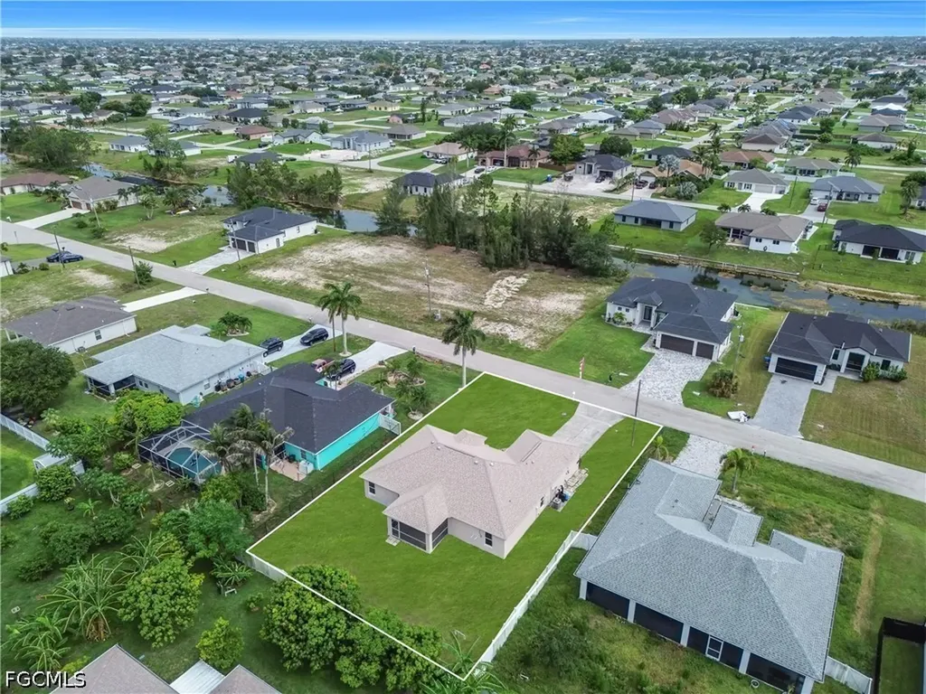 2007 NW 21st Street Cape Coral FL 33993