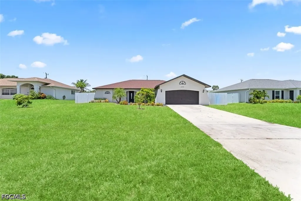 2214 SW 13th Avenue Cape Coral FL 33991