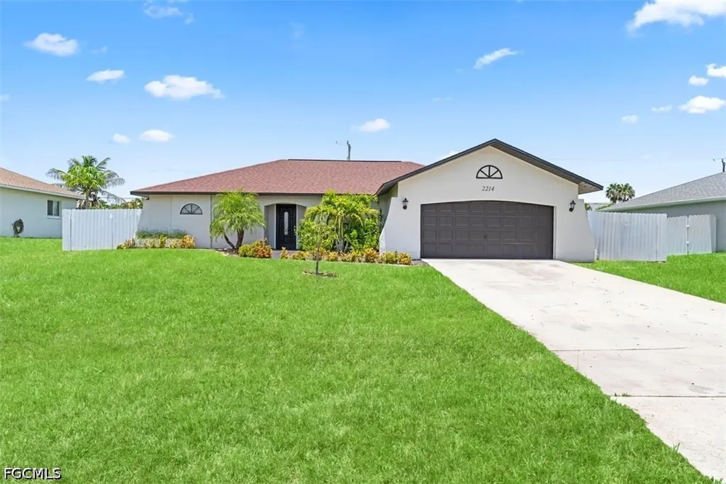 2214 SW 13th Avenue Cape Coral FL 33991
