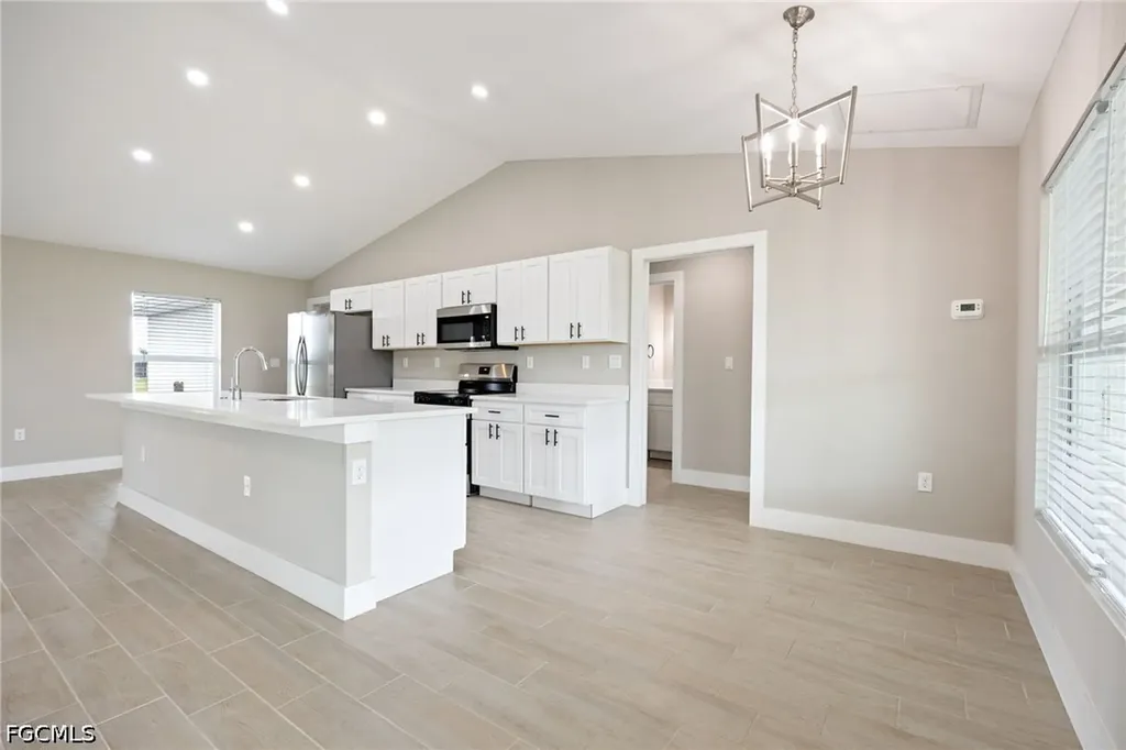 2802 NW 3rd Place Cape Coral FL 33993
