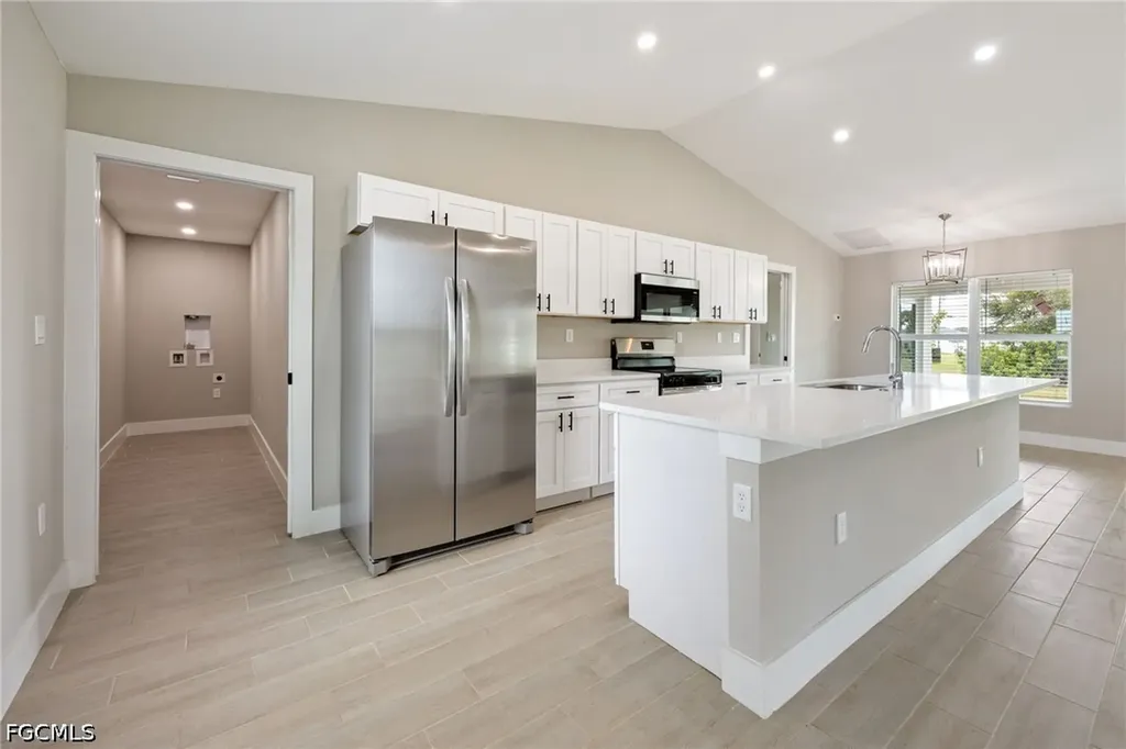 2802 NW 3rd Place Cape Coral FL 33993