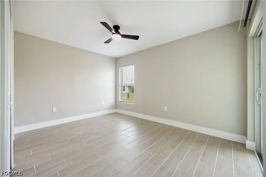 2802 NW 3rd Place Cape Coral FL 33993