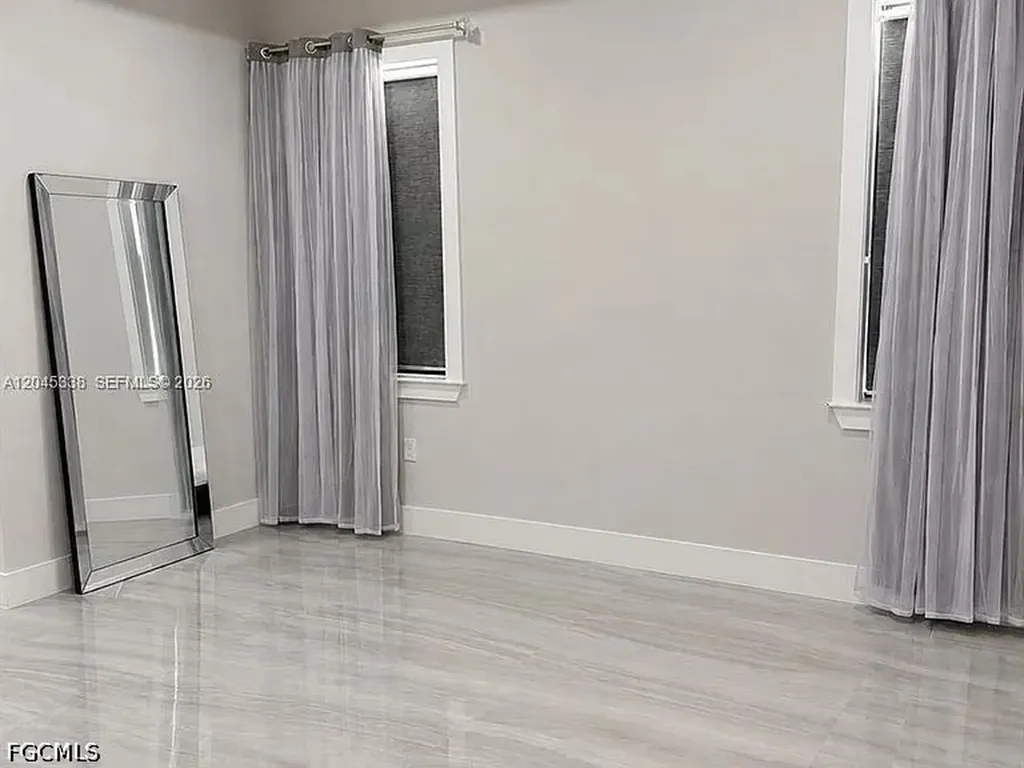 1600 SW 1st Street Cape Coral FL 33991