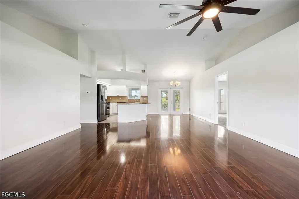 1418 SW 11th Place Cape Coral FL 33991