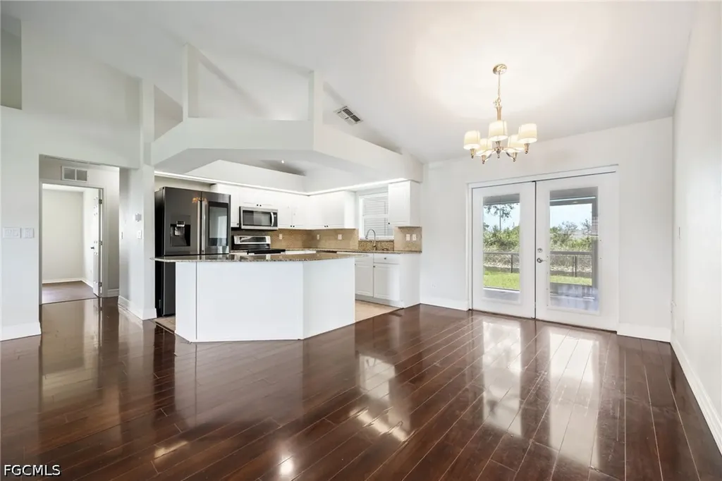 1418 SW 11th Place Cape Coral FL 33991