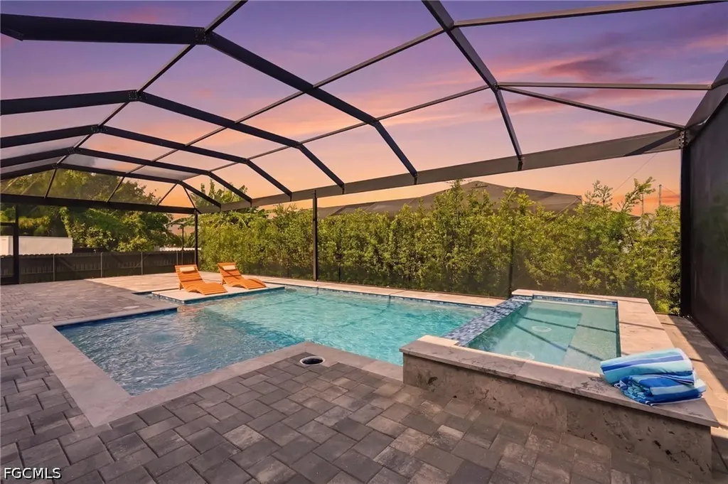 426 SW 31st Avenue Cape Coral FL 33991