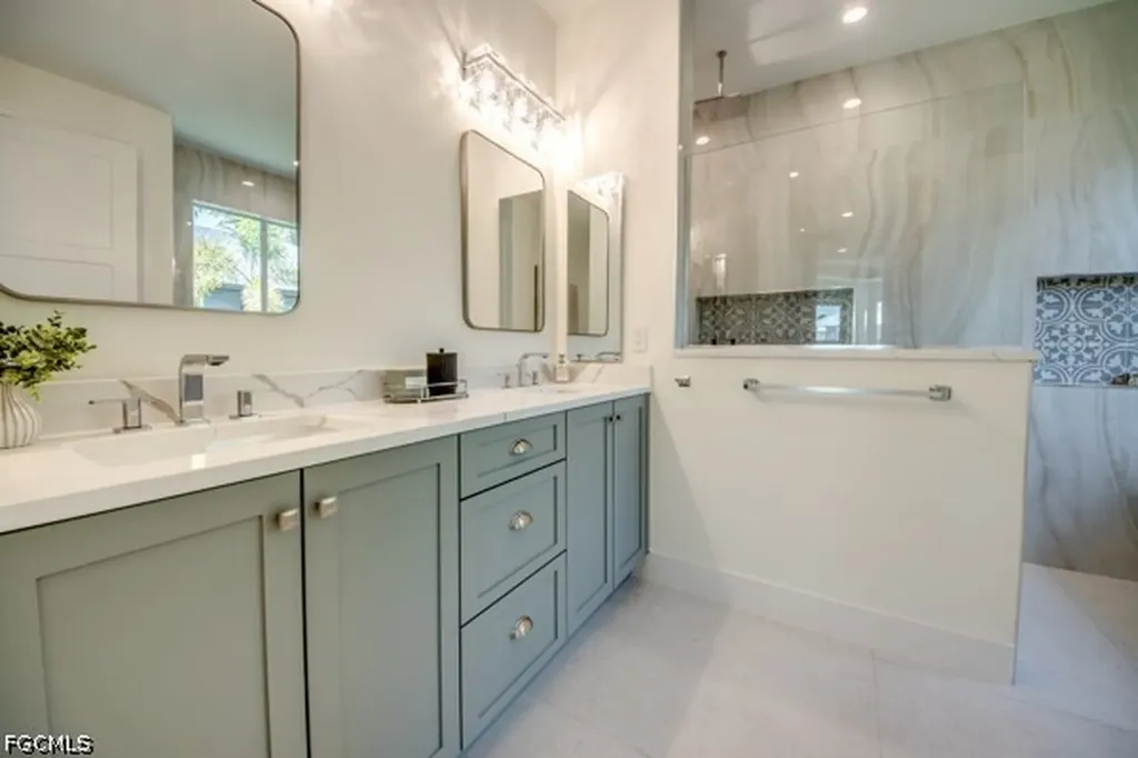 3935 SW 17th Place Cape Coral FL 33914