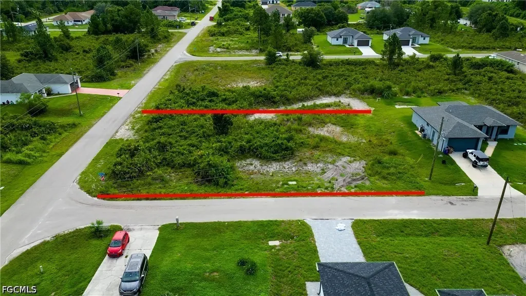 4628 & 4630 Dora Avenue N Lehigh Acres FL 33971