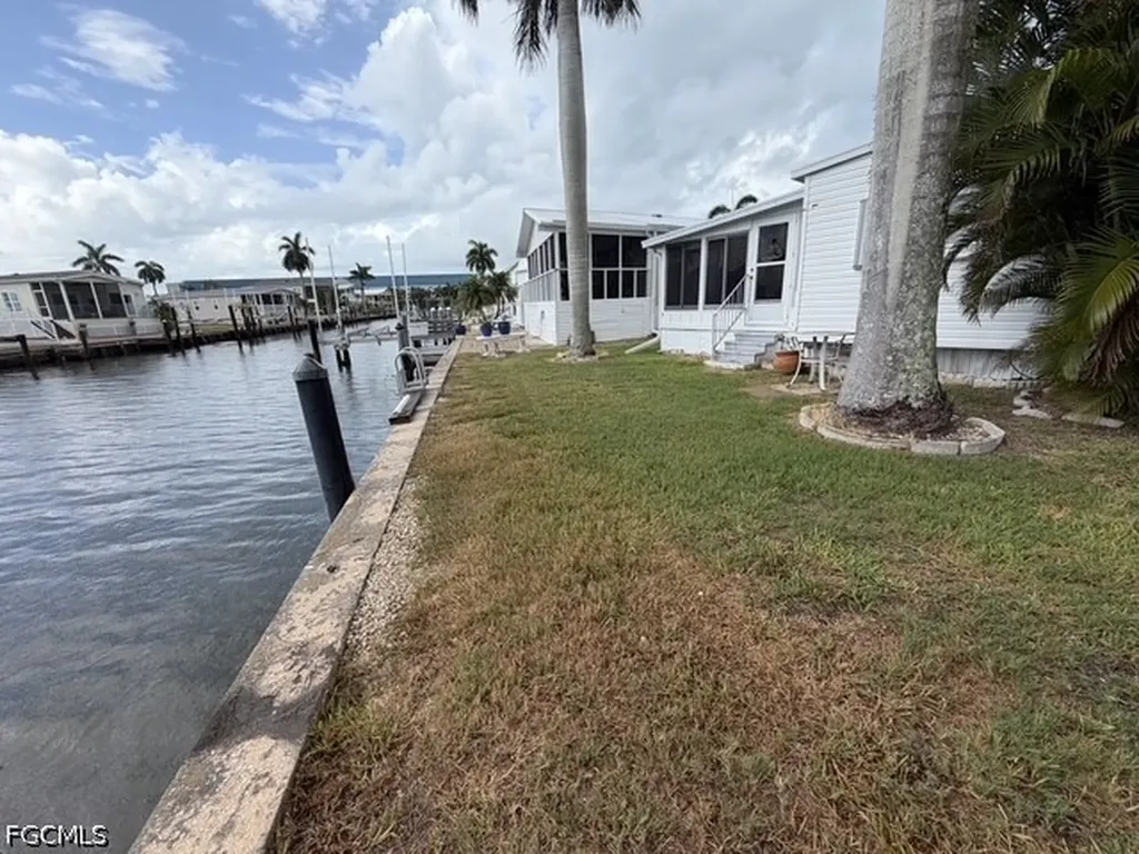 3 Galleon Way Fort Myers Beach FL 33931