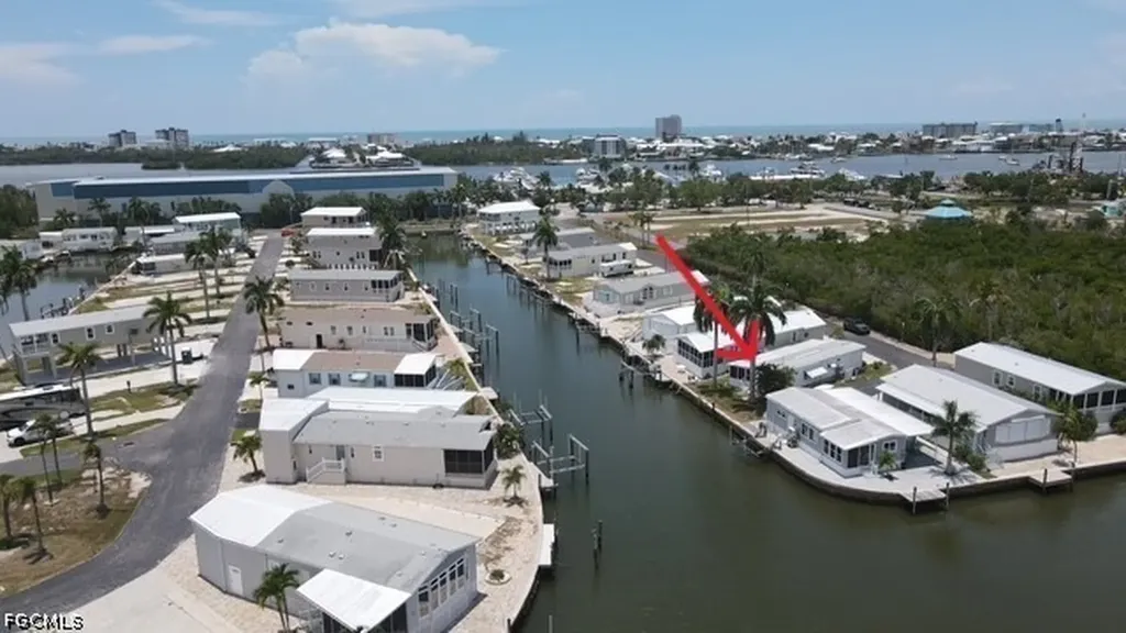 3 Galleon Way Fort Myers Beach FL 33931
