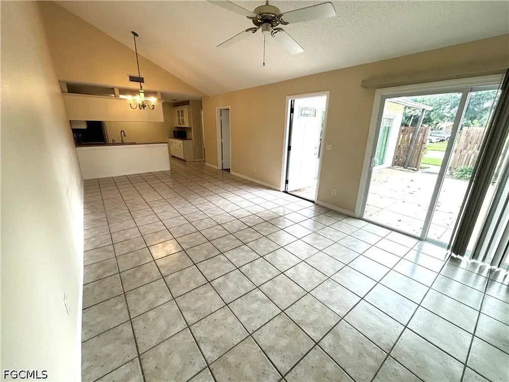 5660 Foxlake Drive North Fort Myers FL 33917