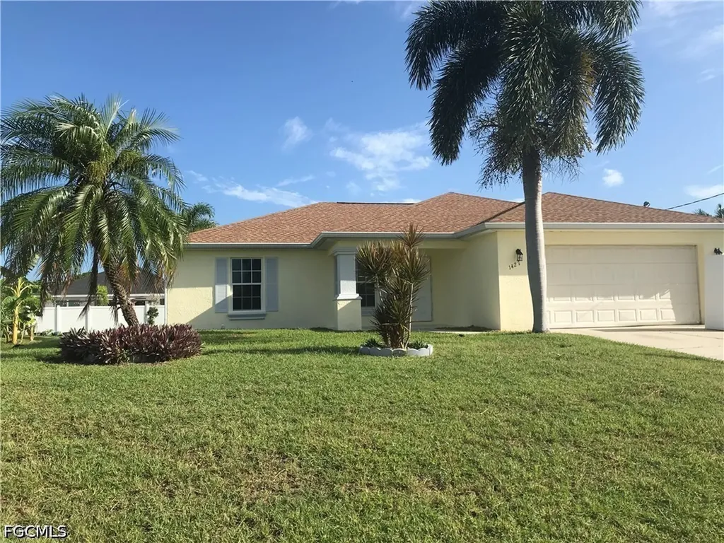 1427 NE 43rd Lane Cape Coral FL 33909