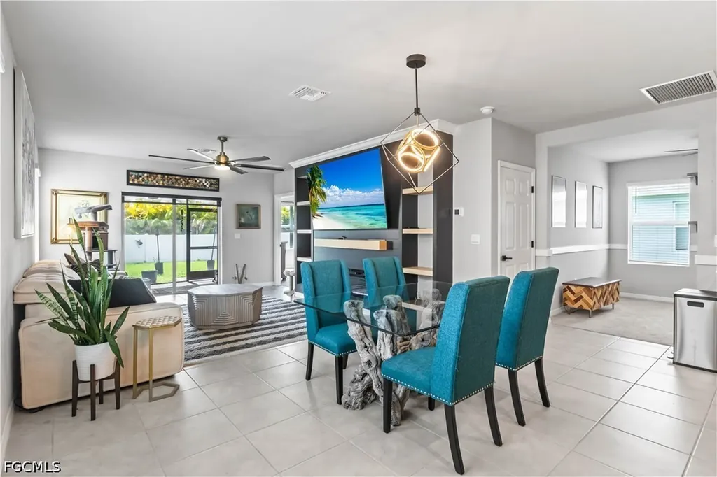 2872 Star Coral Drive North Fort Myers FL 33903