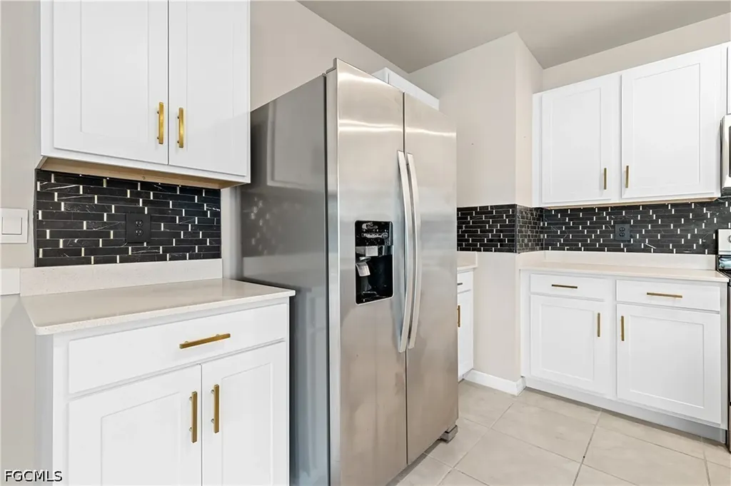2872 Star Coral Drive North Fort Myers FL 33903