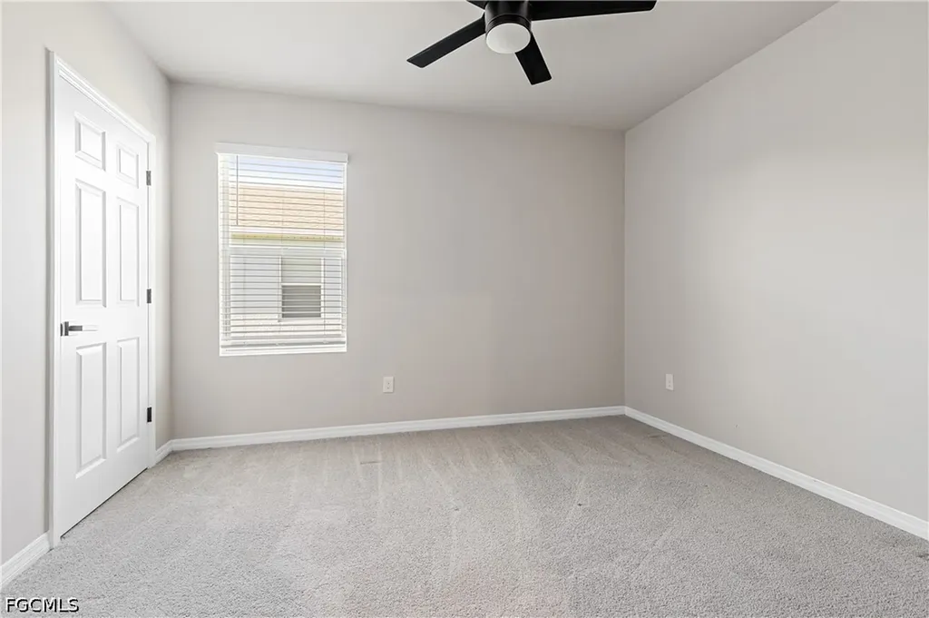 2872 Star Coral Drive North Fort Myers FL 33903