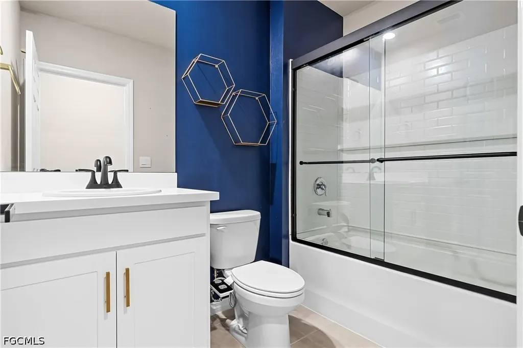 2872 Star Coral Drive North Fort Myers FL 33903