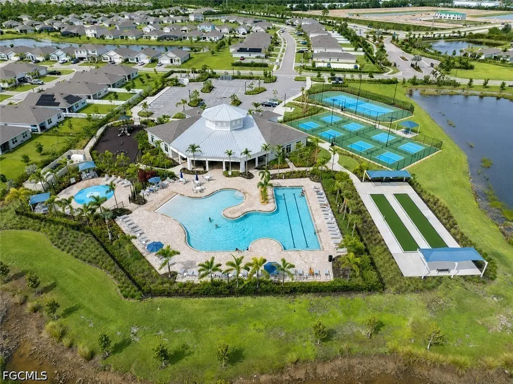 2872 Star Coral Drive North Fort Myers FL 33903