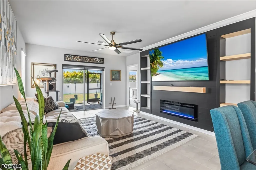 2872 Star Coral Drive North Fort Myers FL 33903