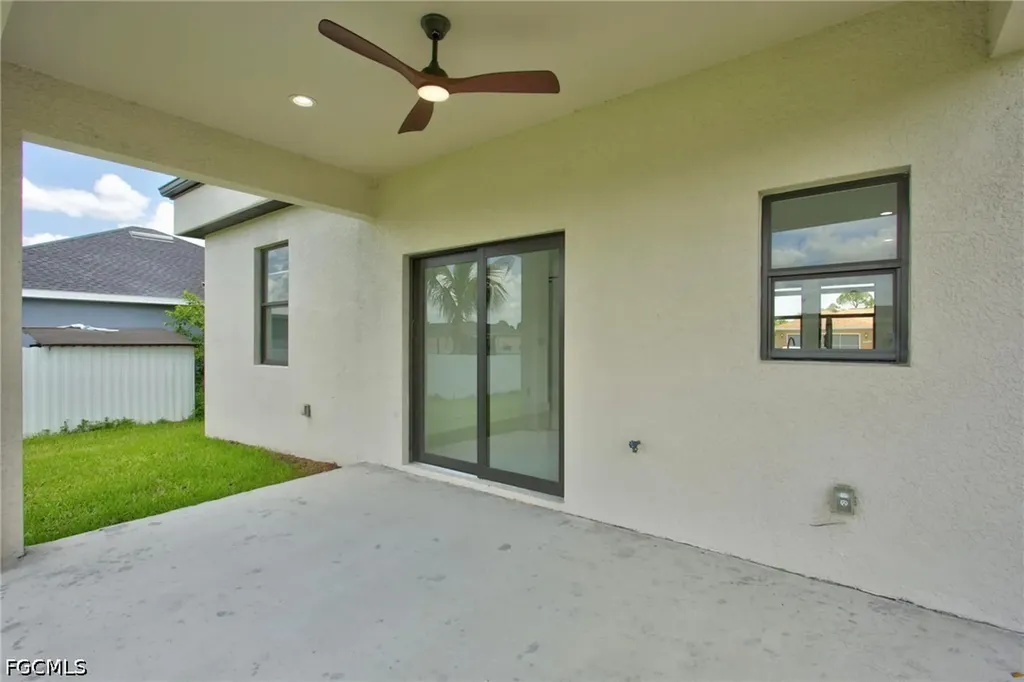 3013 39th Street SW Lehigh Acres FL 33976