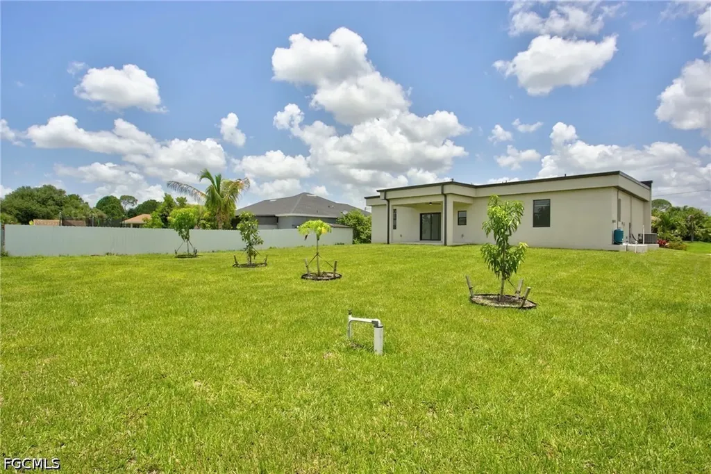 3013 39th Street SW Lehigh Acres FL 33976