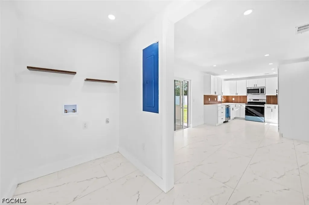 5551 Sunrise Drive Fort Myers FL 33919