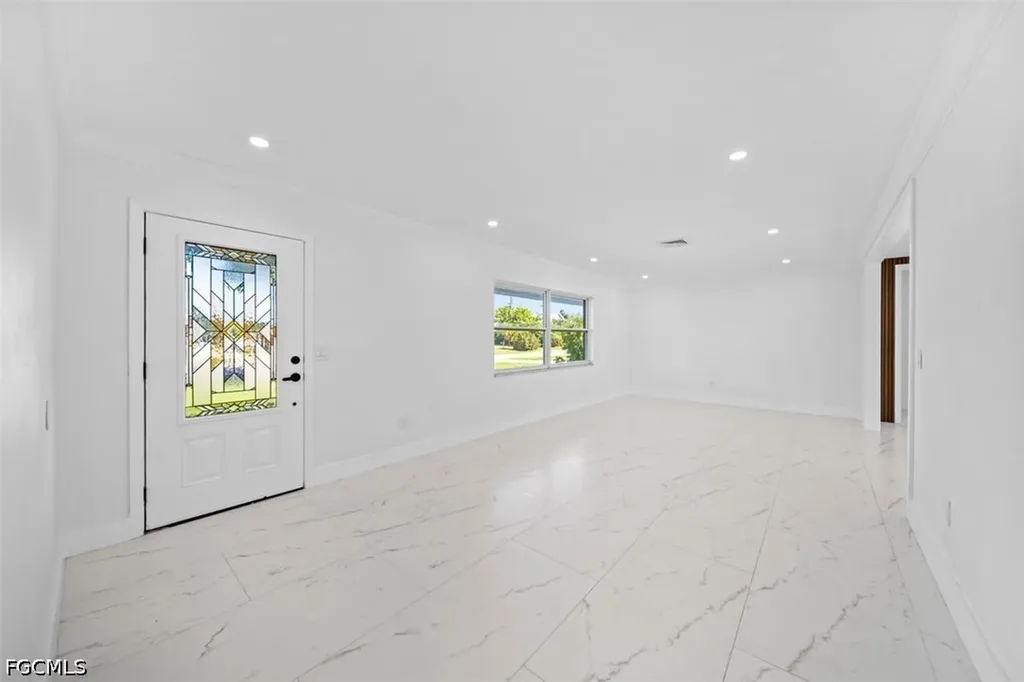 5551 Sunrise Drive Fort Myers FL 33919