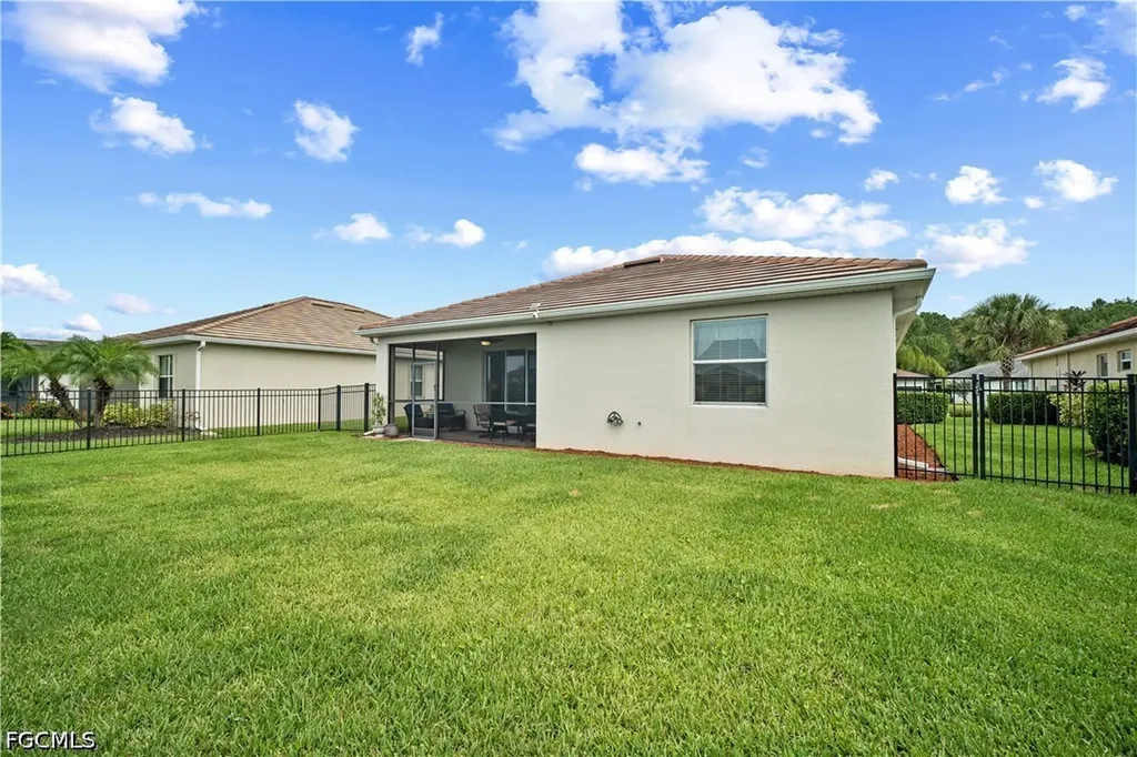 3357 Hampton Boulevard Alva FL 33920