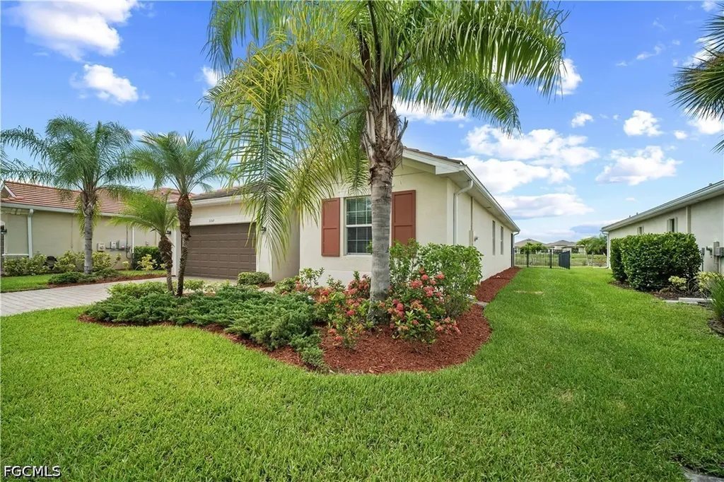 3357 Hampton Boulevard Alva FL 33920
