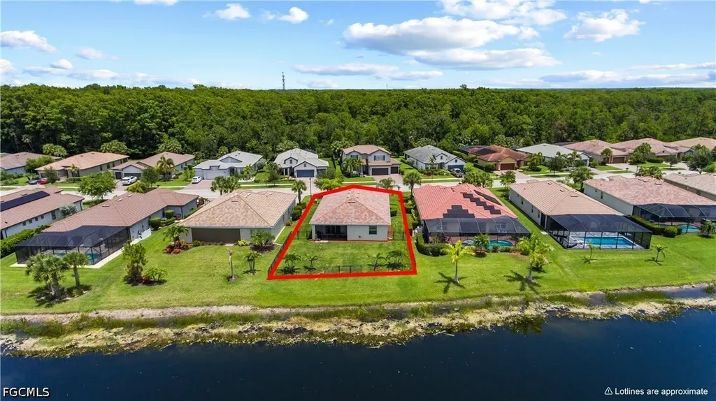 3357 Hampton Boulevard Alva FL 33920